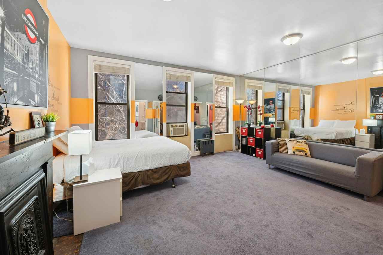 591 Walton Ave #2 - Photo 6 of 11