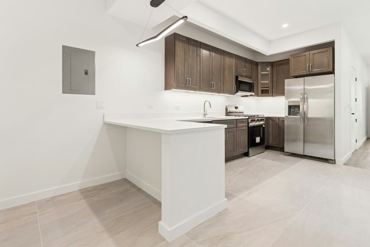4914 4th Ave #2 - Photo 3 of 15