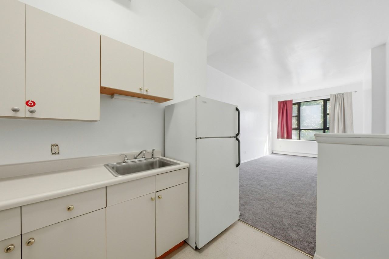 309 W 116th St #2 - Photo 3 of 14