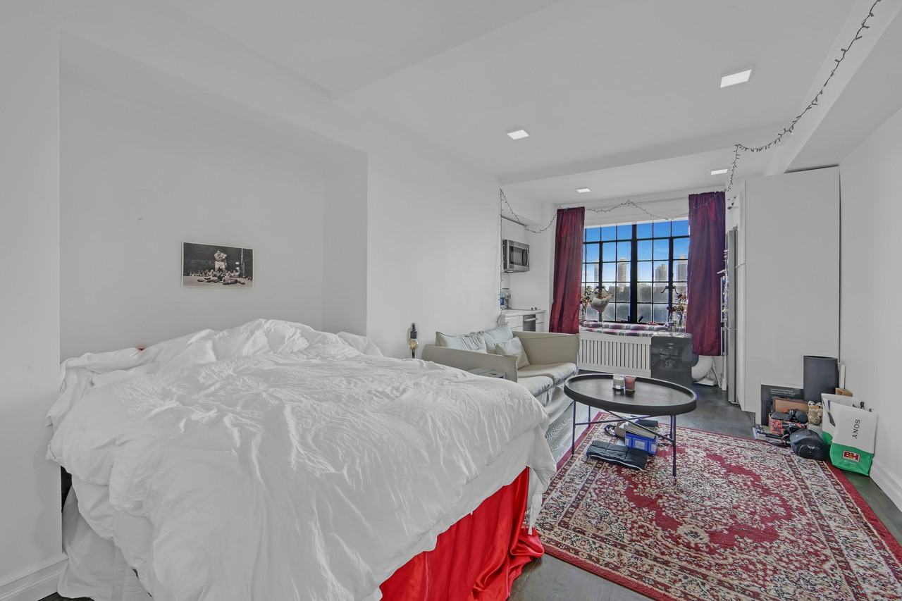 5 Tudor City Pl #234