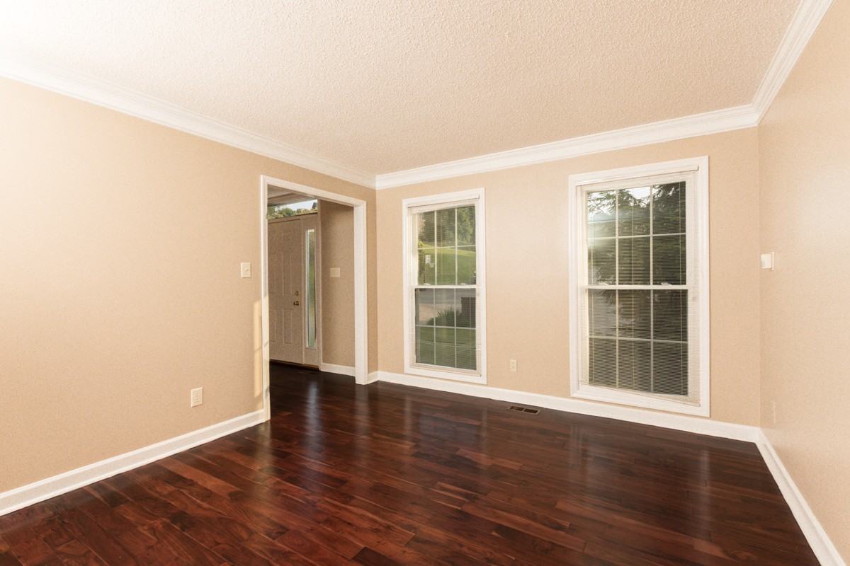 1400 Autumn Ridge Dr #NA - Photo 5 of 26