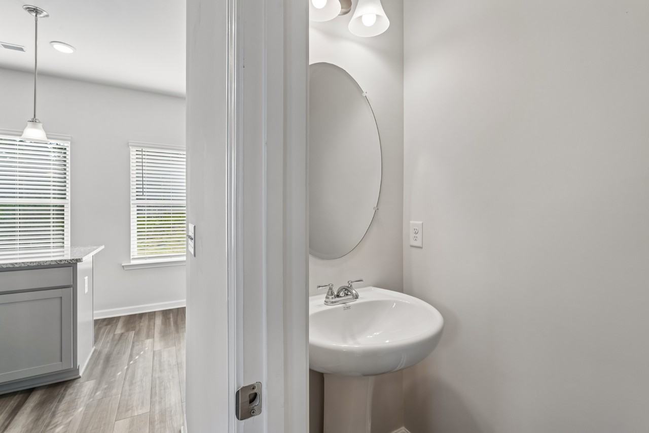 1017 Pinnacle Pkwy #NA - Photo 6 of 35