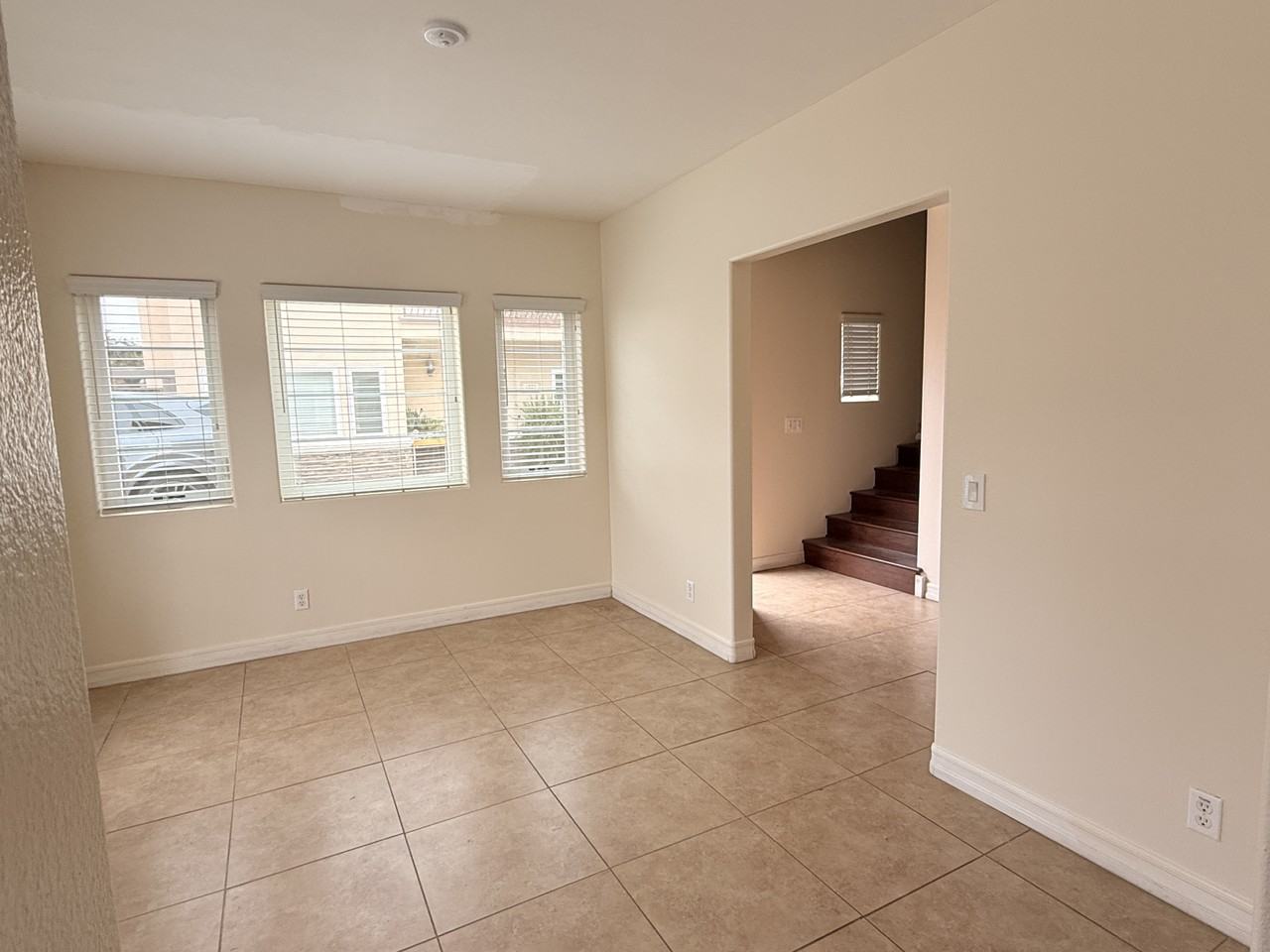 1334 S Grand Ave #1334 - Photo 7 of 19