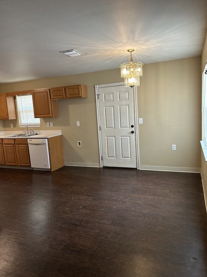 1905 Tierra Del Sol #NA - Photo 5 of 13