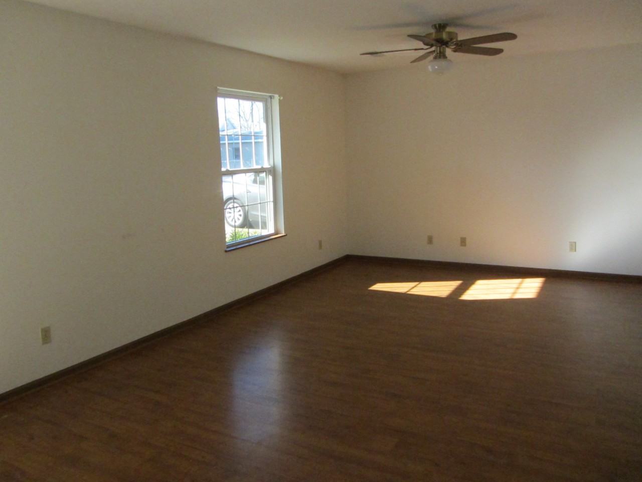 207 Ruth Ave #207 - Photo 2 of 9