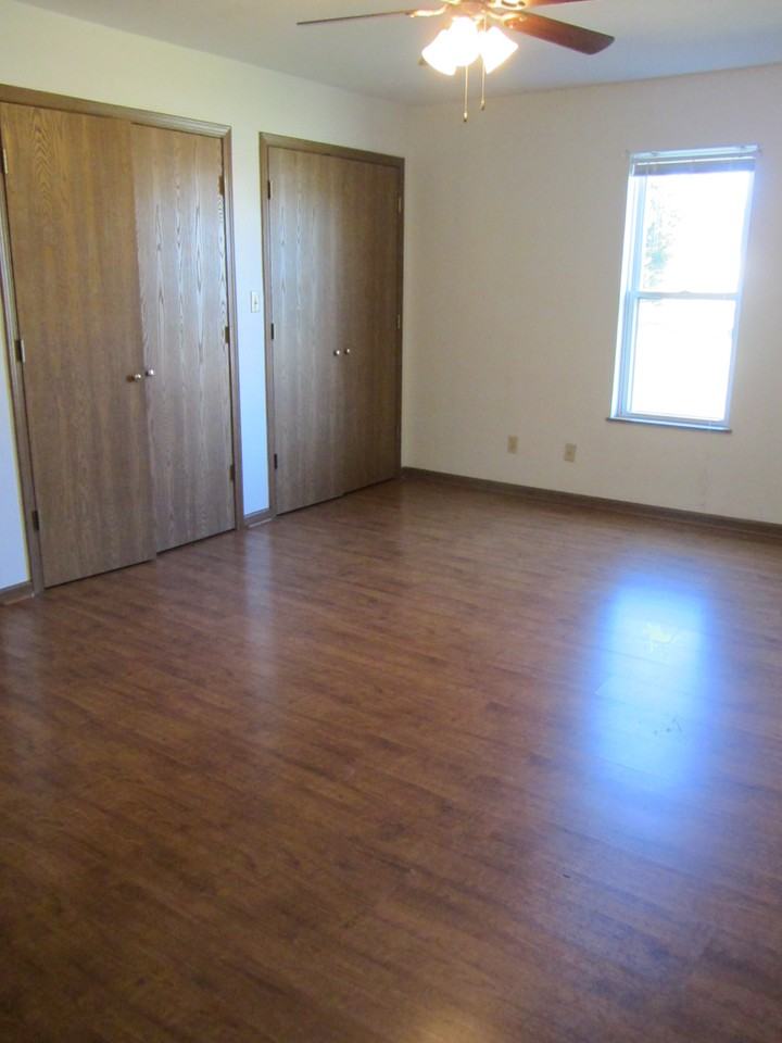 207 Ruth Ave #207 - Photo 5 of 9
