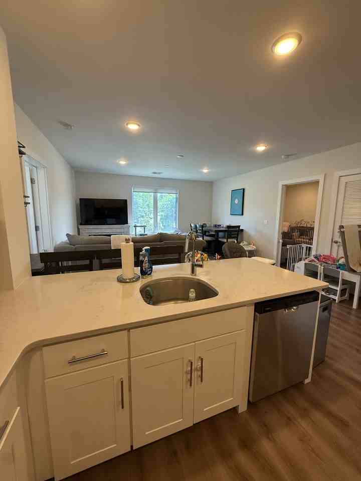 41 W Prospect St #322 - Photo 3 of 18