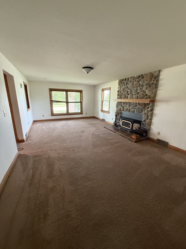 3400 N Sawyer Rd #NA - Photo 6 of 20