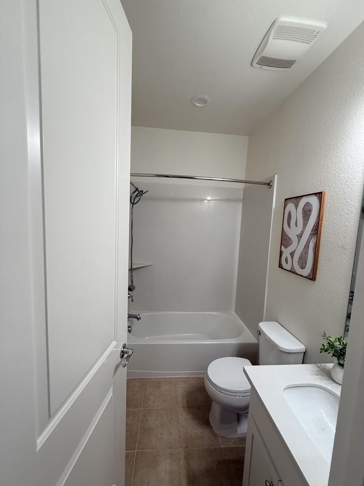 321 Santa Diana Ter - Photo 3 of 7