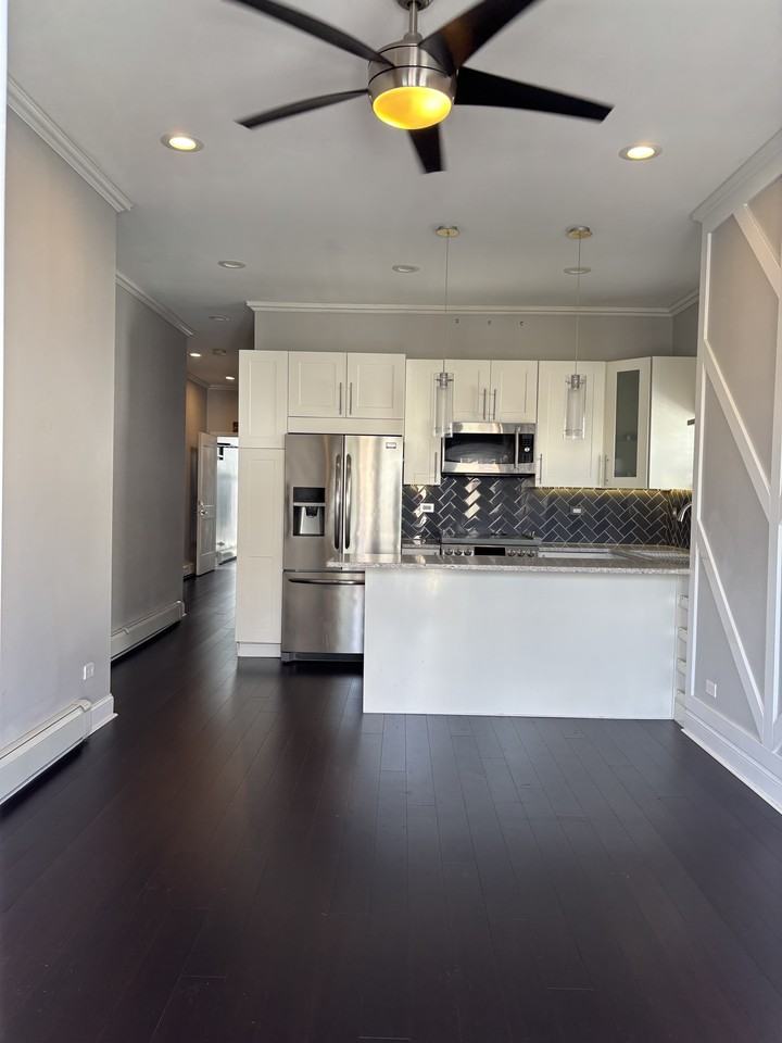3227 34th St #2 - Photo 2 of 17