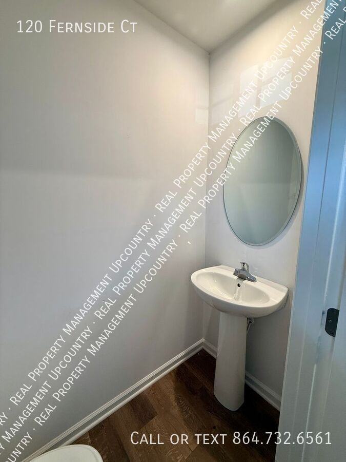 120 Fernside Ct - Photo 3 of 19