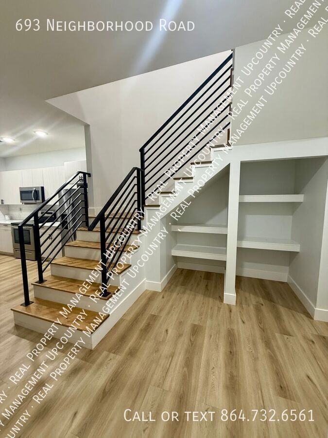 693 Neighborhood Rd - Photo 5 of 25