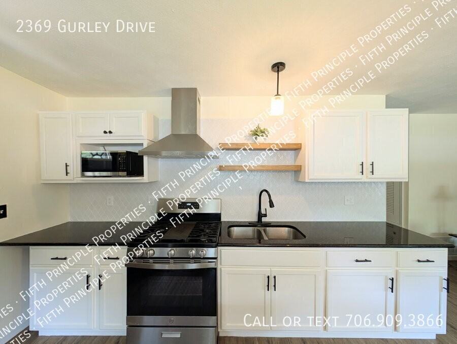 2369 Gurley Dr - Photo 5 of 33