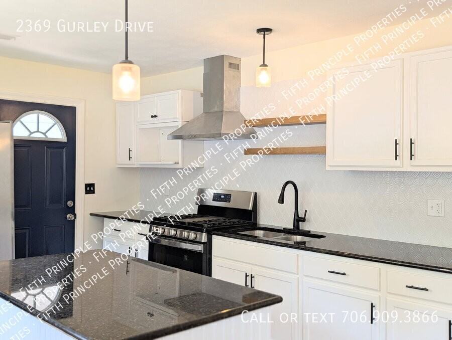 2369 Gurley Dr - Photo 6 of 33