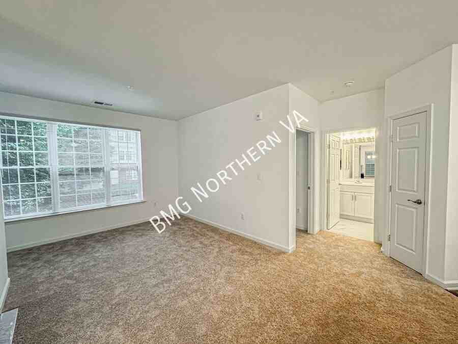 4210 Mozart Brigade Ln #G - Photo 5 of 23