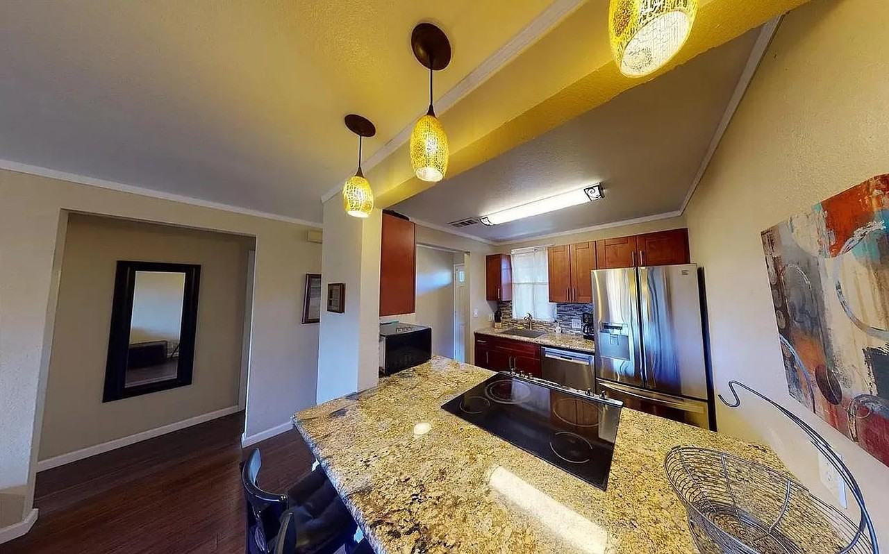140 Uwapo Rd #23 - Photo 4 of 16