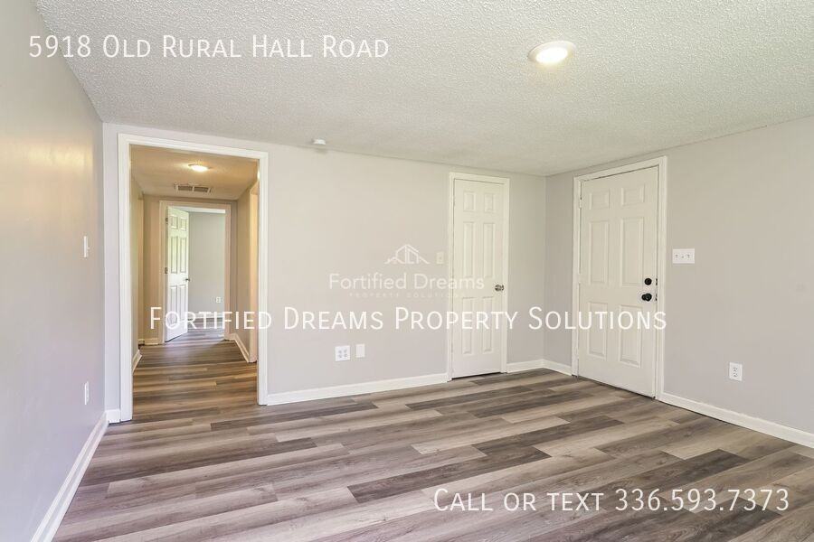 5918 Old Rural Hall Rd - Photo 5 of 19