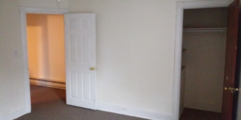 1221 W Main St - Photo 3 of 18
