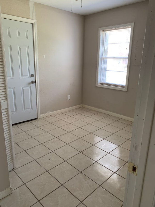 404 Carolina Ave - Photo 7 of 8