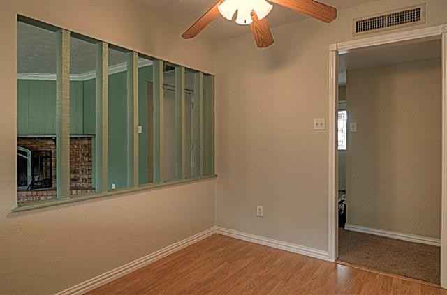 6900 Glendale Dr - Photo 3 of 11