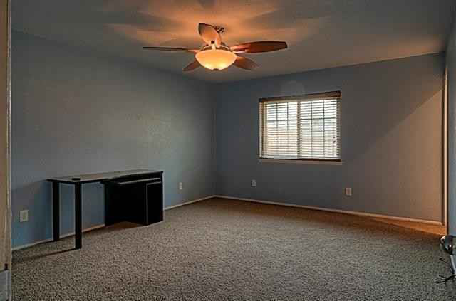 6900 Glendale Dr - Photo 5 of 11