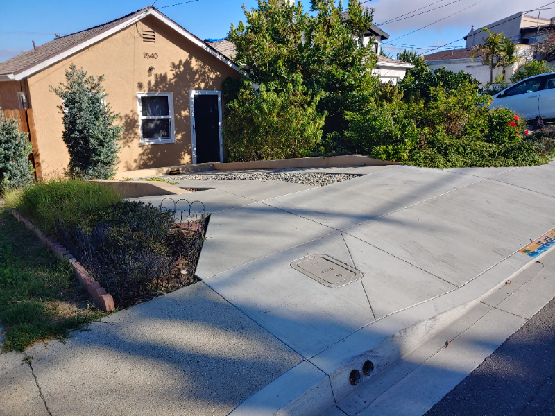 1540 Wollacott St - Photo 2 of 16