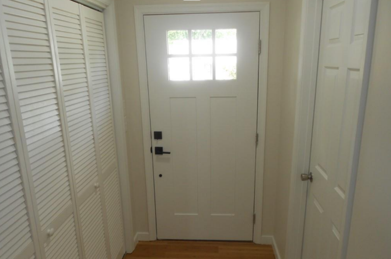 1809 Doron Ln - Photo 6 of 40