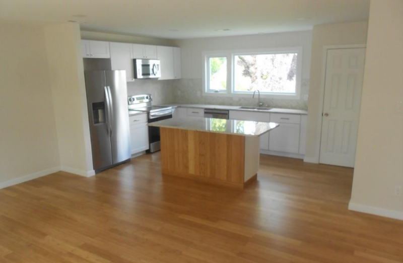 1809 Doron Ln - Photo 5 of 40