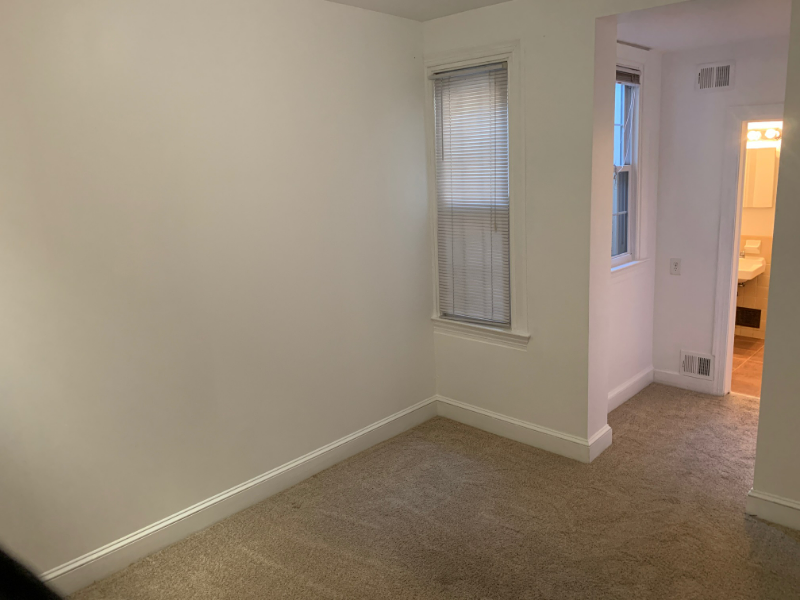 1666 32nd St Nw #5 - Photo 7 of 12