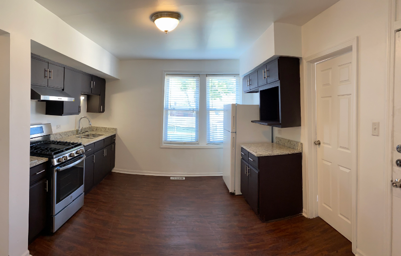 3755 S Winchester Ave #1 - Photo 2 of 21