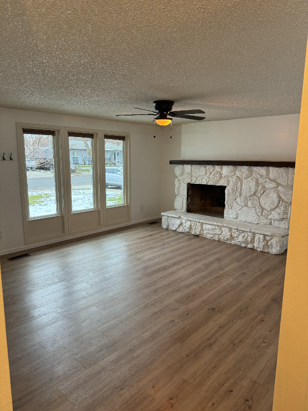 3810 N Belmont Rd - Photo 2 of 20