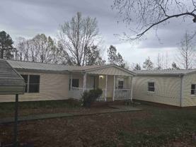 513 Horseshoe Lake Rd - Photo 1 of 1