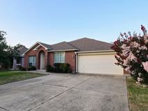 3004 Zachary Ln #NA - Photo 1 of 1