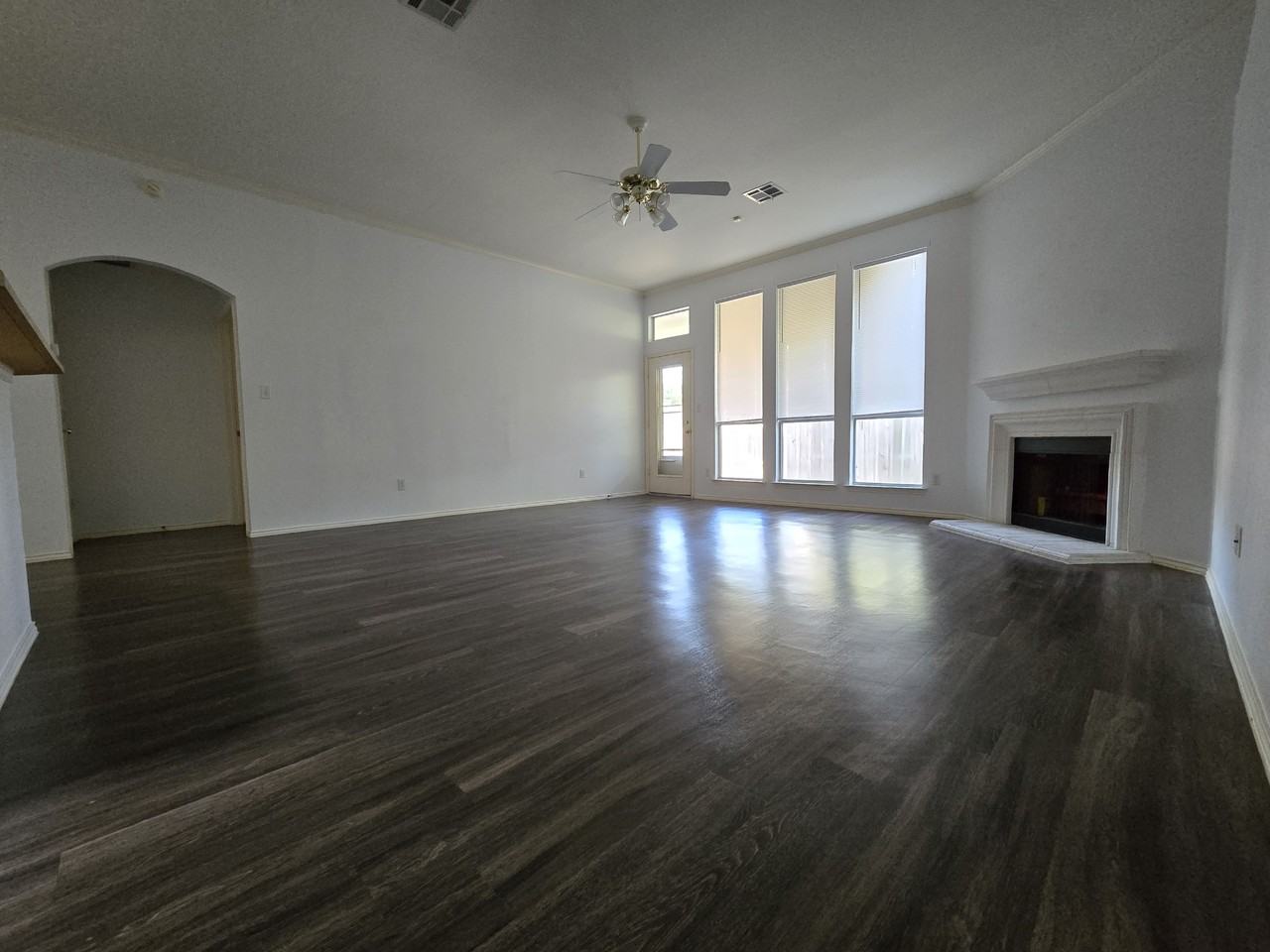 3004 Zachary Ln #NA - Photo 3 of 13