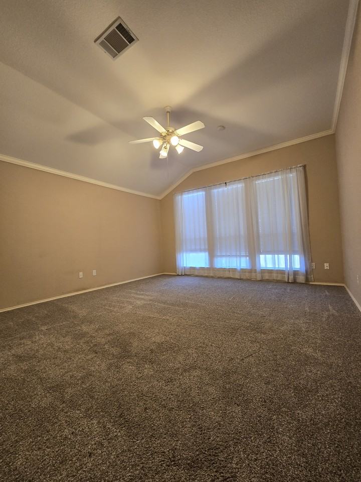 3004 Zachary Ln #NA - Photo 7 of 13