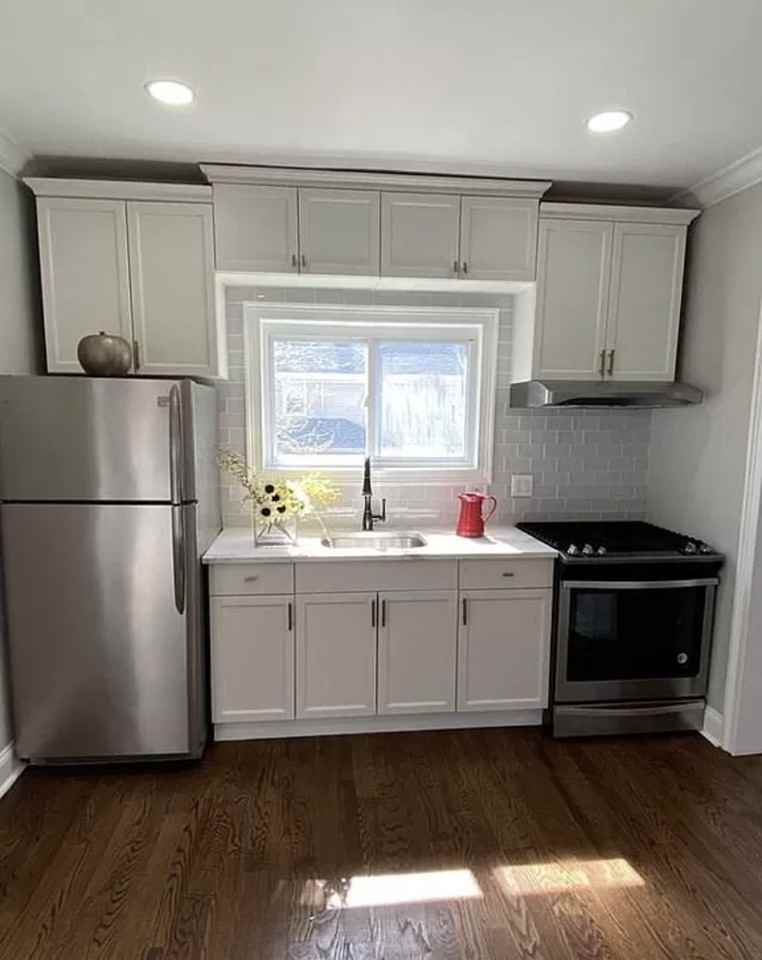 17 Hackett Pl #2 - Photo 4 of 12