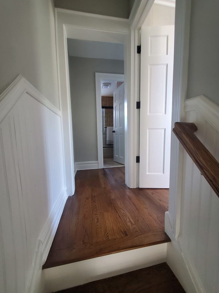 17 Hackett Pl #2 - Photo 5 of 12