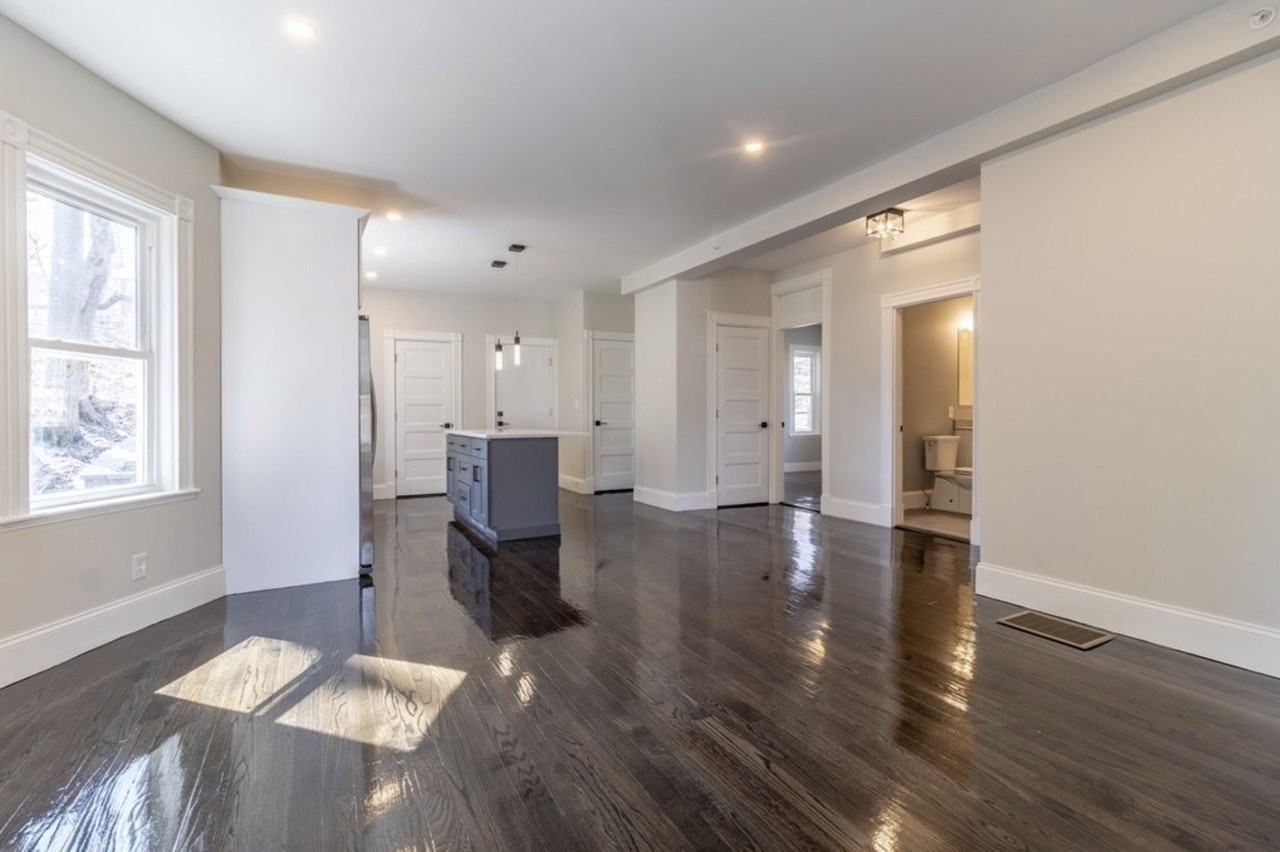 39 Rosseter St #1 - Photo 7 of 10