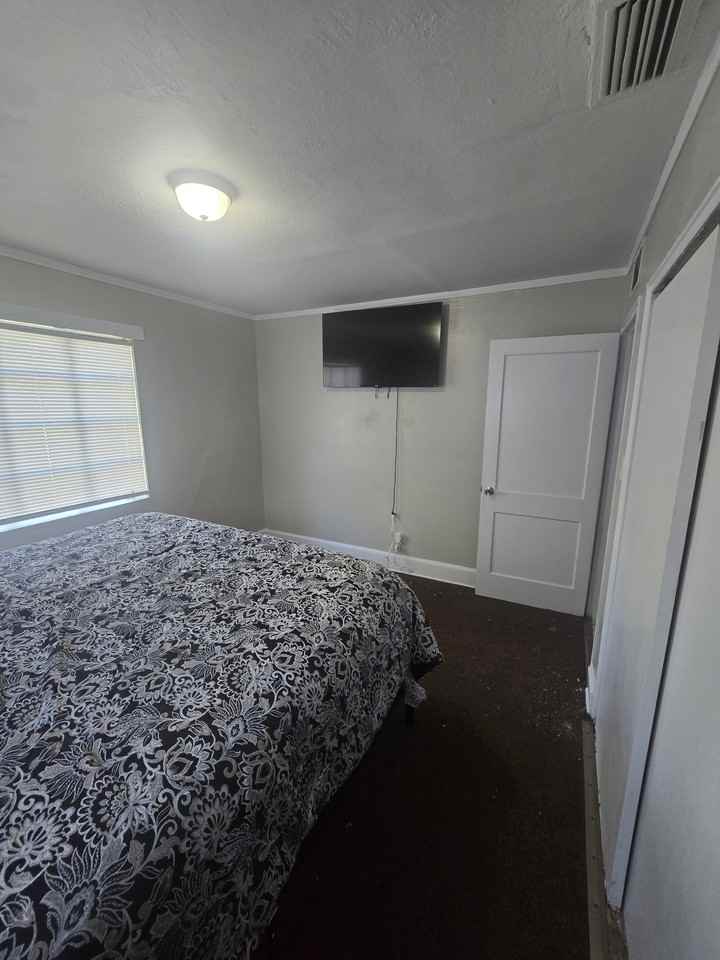 574 Mohawk St - Photo 6 of 20