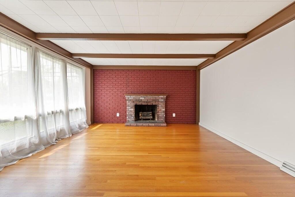 16 Juniper St - Photo 3 of 12