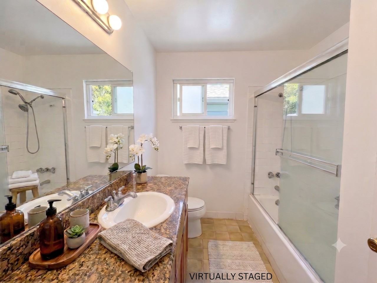 2015 Hearst Ave #4 - Photo 6 of 11