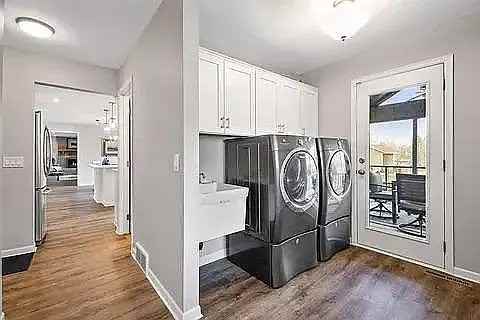 12510 48th Ave N - Photo 3 of 19