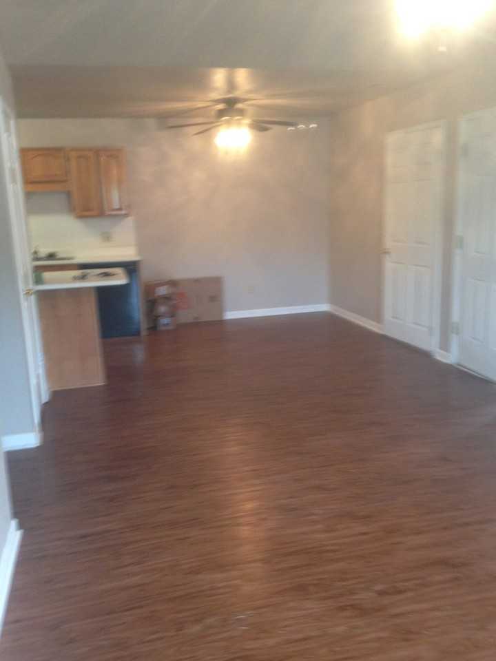 1142 W Rochier St - Photo 5 of 14