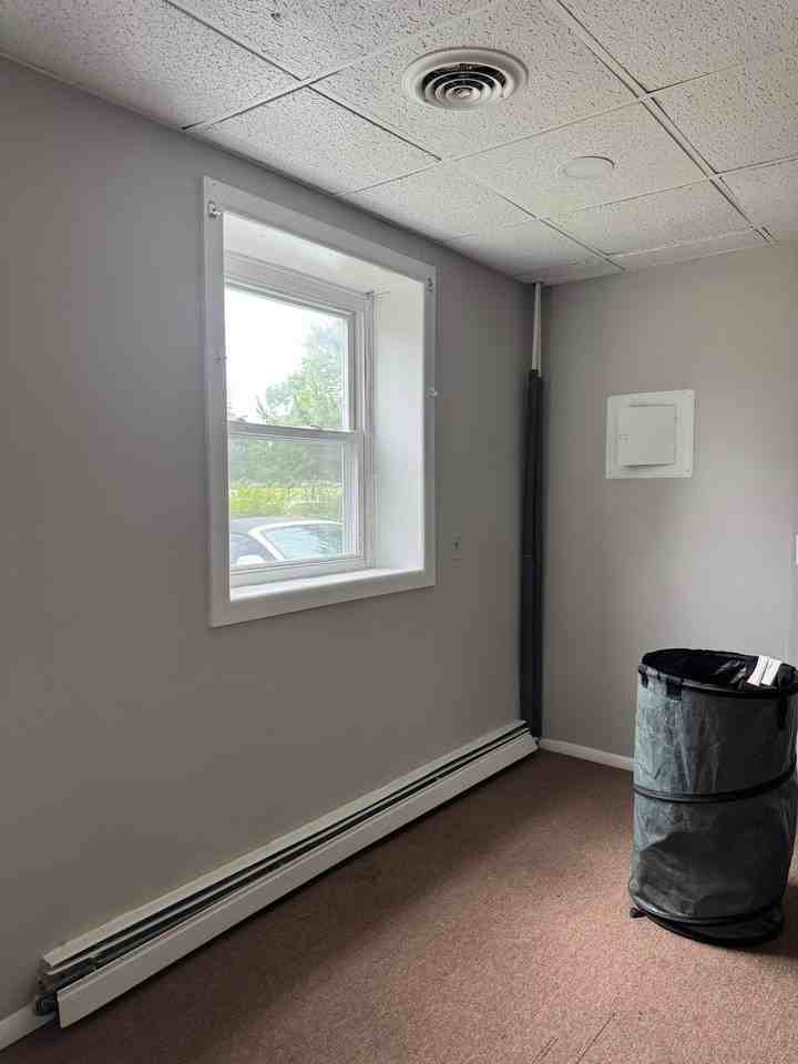 101 Main St #4 - Photo 6 of 11