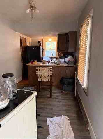 3003 Main St - Photo 2 of 7