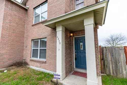 6450 Mineral Bay - Photo 3 of 41