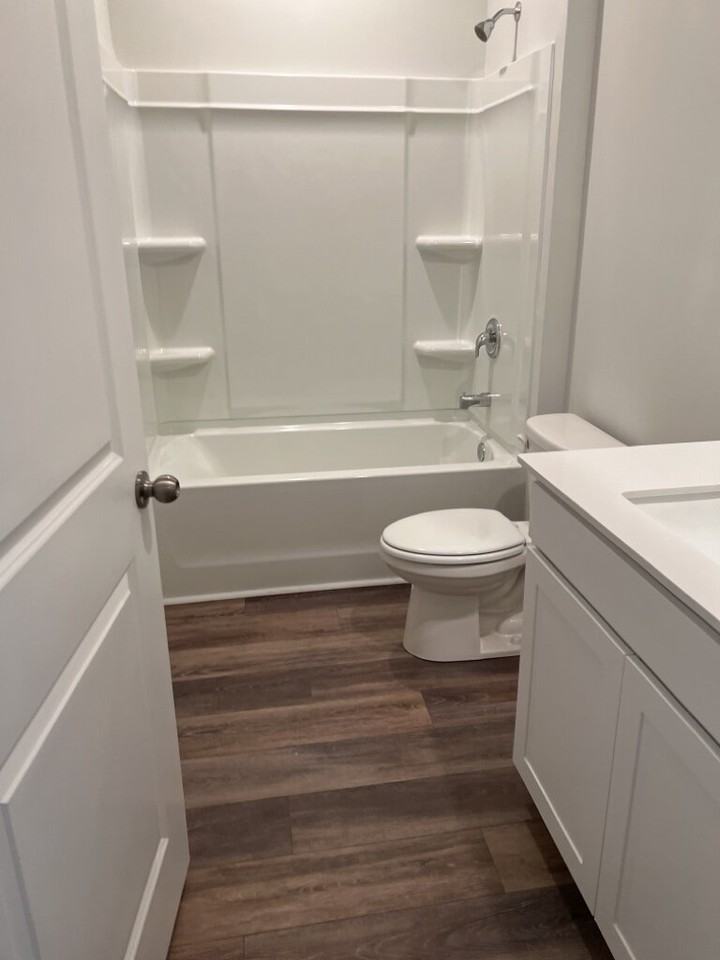293 W Bradford Pointe Dr - Photo 4 of 12