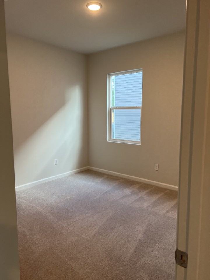 293 W Bradford Pointe Dr - Photo 7 of 12