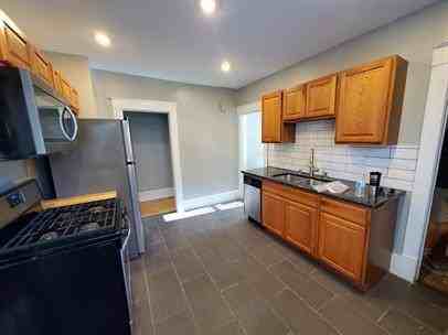 1843 Taylor St Ne - Photo 4 of 29