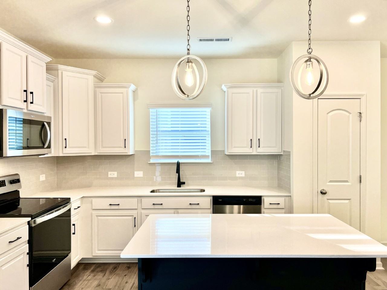 1156 Scotch Meadows Loop - Photo 4 of 25